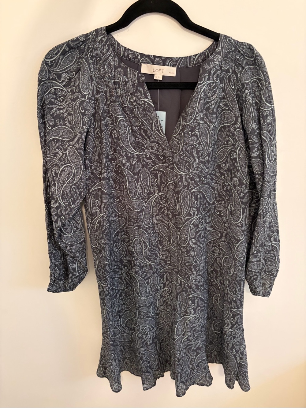 LOFT Navy and Gray Paisley V-Neck Long-Sleeve Dress